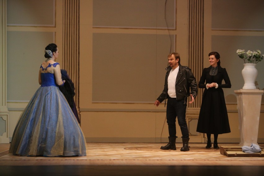 Moc przeznaczenia - opera Verdiego w Operze Śląskiej....