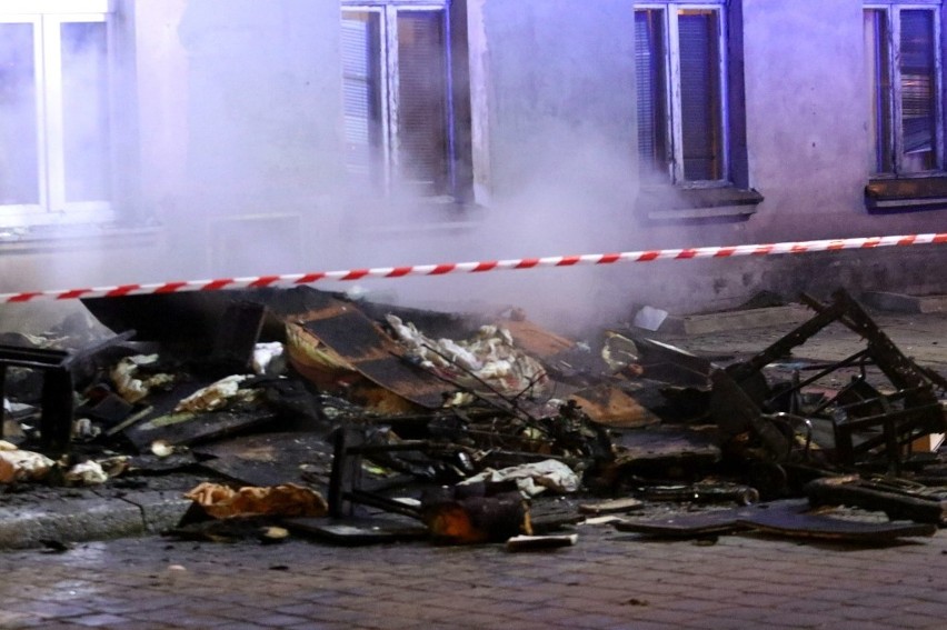 Pożar kamienicy w centrum Wrocławia. Ewakuowano ok. 50 mieszkańców [ZDJĘCIA]