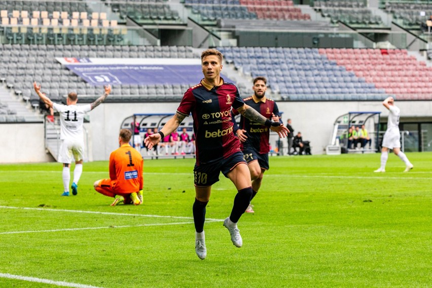 Eliminacje Ligi Konferencji. Pogoń Szczecin rozniosła KR Reykjavik 4:1. Awans do II rundy jest pewny 