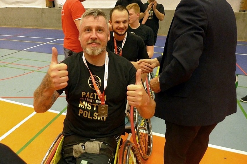 Scyzory mistrzem Polski w koszykówce na wózkach. W rewanżu rozgromili IKS GTM Konstancin