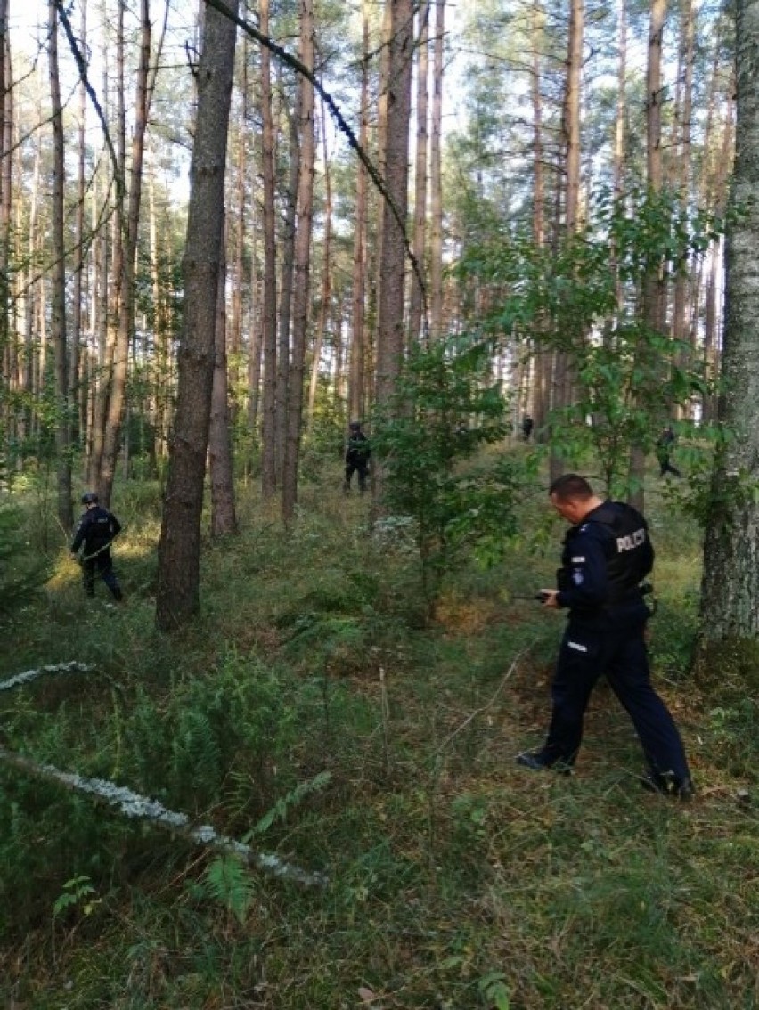 Trwa kolejny dzień poszukiwań Jacka D. z Kaplina, drwala,...