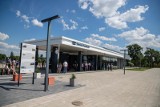 W Bielsku Podlaskim otwarto nowy dworzec PKP. Inwestycja kosztowała 11,5 milionów złotych. Ma panele fotowoltaiczne i pompę ciepła 