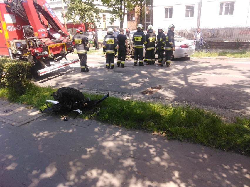 O godz. 11.35 kierujący toyotą na ulicy Jana Pawła II...