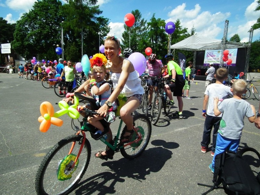 Posnania Bike Parade w stylu flower power