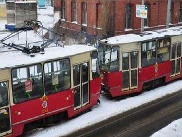 Po Toruniu wciąż kursują stare i niestety coraz bardziej zawodne tramwaje Konstal 805Na.