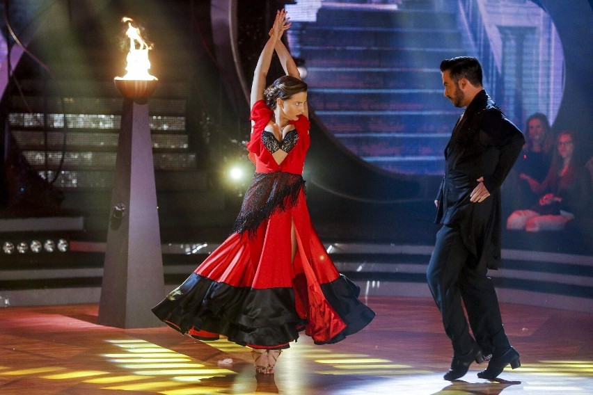 „Taniec z gwiazdami”. Stefano Terrazzino i Julia Wieniawa wystąpią w kolejnej edycji programu? Widzów może czekać spora niespodzianka!