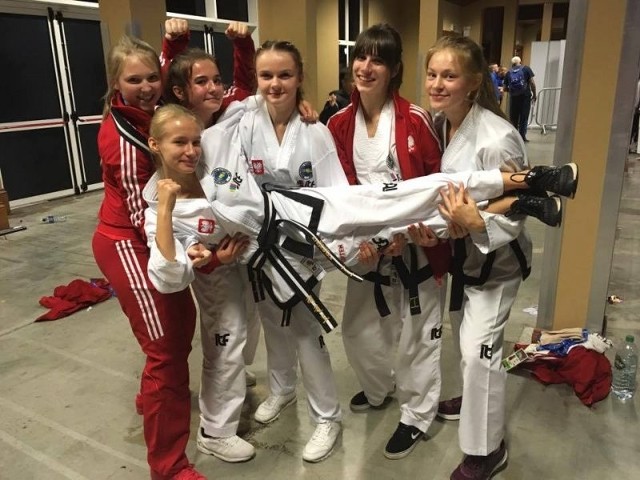 Reprezentacja Polski Taekwon-Do Seniorów i Juniorów wróciła z XIV Mistrzostw Świata Taekwon-Do Juniorów oraz XX Mistrzostw Świata Taekwon-Do Seniorów.