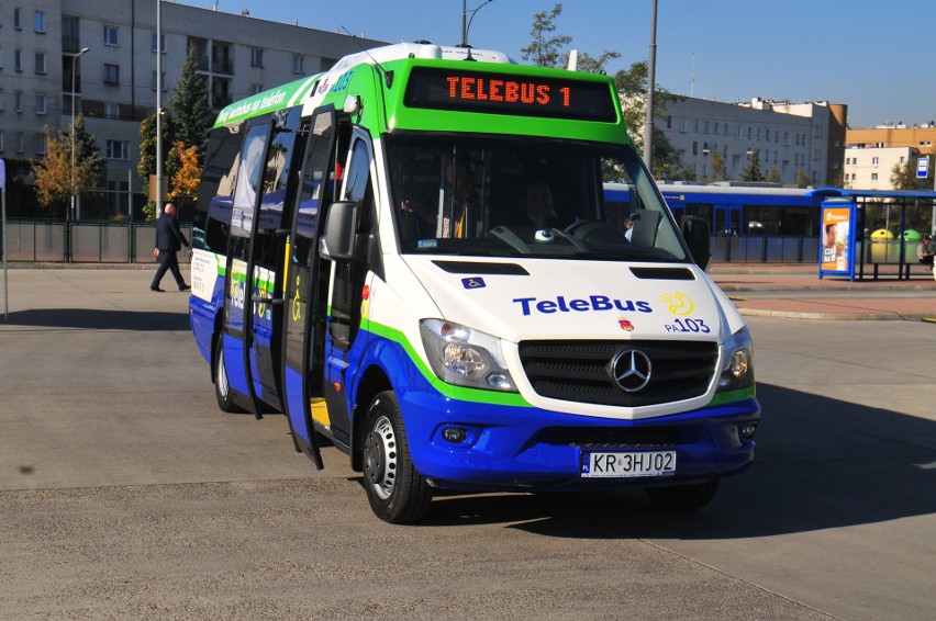 Kraków. Nowe autobusy do obsługi Tele-busa [ZDJĘCIA]