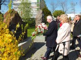 W Międzynarodowym Dniu Solidarności Ludzi Pracy w Starachowicach upamiętniono ludzi pracy. Zobacz zdjęcia