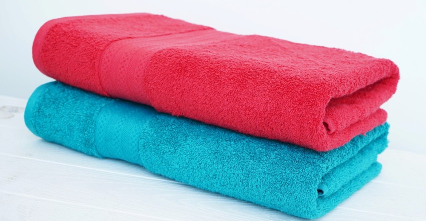 Jak prać ręczniki, żeby byłe miękkie i wyglądały jak z...