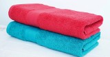 Jak prać ręczniki, żeby były miękkie i miłe w dotyku? Polecamy sprawdzone triki na ręczniki puszyste jak w SPA
