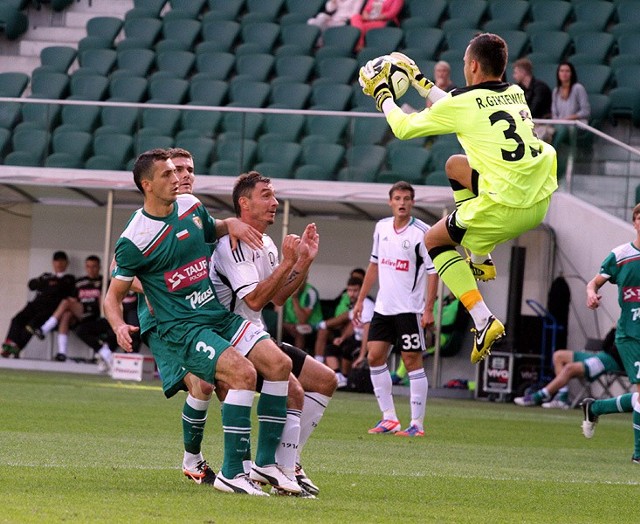 Legia postara się postawić dziś kropkę nad "i", pokonując Śląsk także w rewanżu