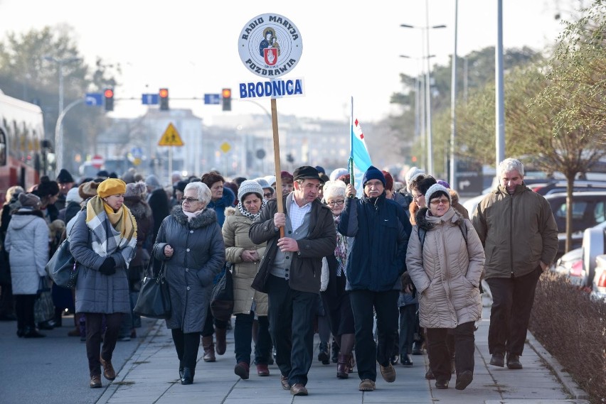 W południe w hali widowiskowo-sportowej „Arena” przy ul....