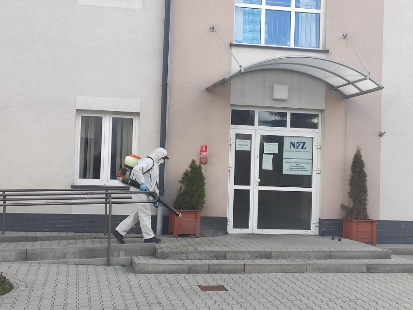 Są nowe przypadki koronawirusa w DPS w Bochni. Pensjonariusze chorują bezobjawowo i będą odsyłani ze szpitala z powrotem?