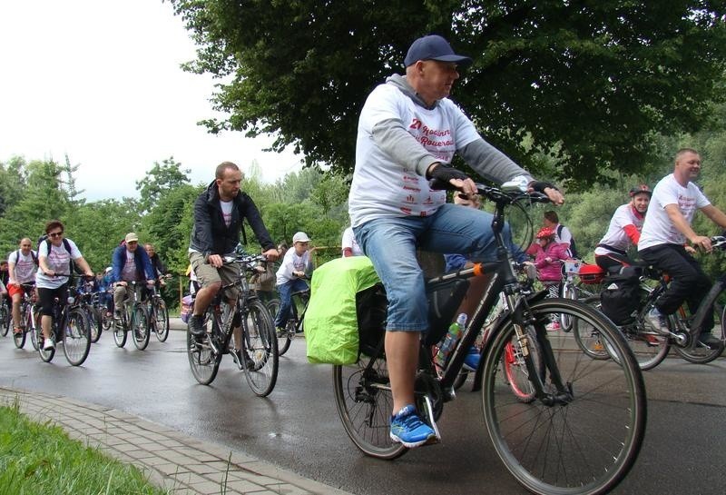 Oświęcim. Rodzinny Rajd Rowerowy po raz 20. Na starcie stanęło ponad 1000 rowerzystów [ZDJĘCIA]