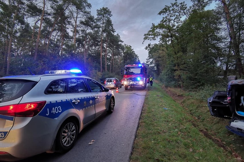 Policja namierzyła sprawcę kolizji, po której doszło do dachowania w Kędzierzynie-Koźlu. To kobieta