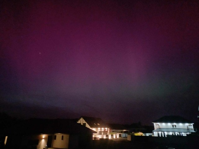 Tak wyglądało niebo niedaleko Gorzowa Wlkp. w piątek, 10 maja, po godzinie 22.