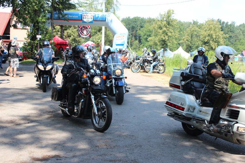 Motocykliści przejechali ulicami Libiąża i Oświęcimia. Ich maszyny robią wrażenie [ZDJĘCIA]