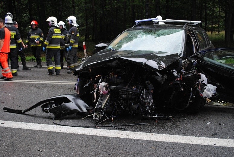 Śmiertelny wypadek koło Babigoszczy. Zderzyły się trzy auta