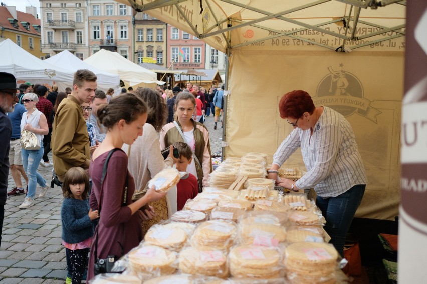 Festiwal Dobrego Smaku trwa mimo niepogody