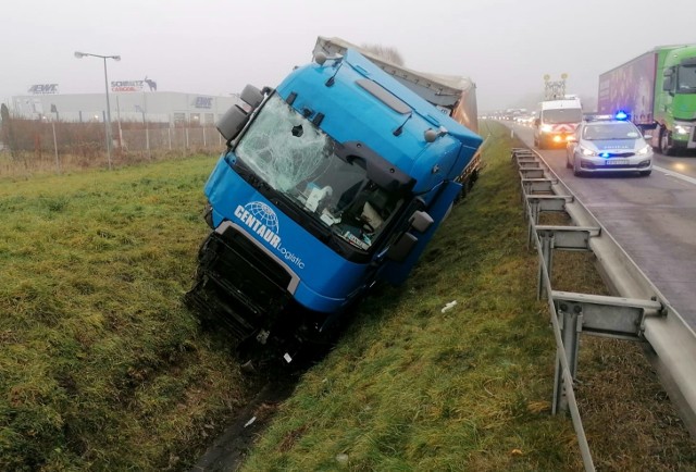 Wypadek na autostradzie A4 pod Wrocławiem 9.12.2020