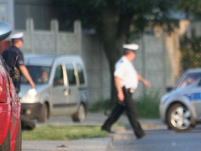 40-latka nie udzieliła pierwszeństwa 37-letniemu motocykliście - ranny trafił do szpitala