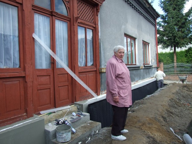 Annie Zabrzeńskiej trudno było uwierzyć, że jej dom zostanie za darmo osuszony i odnowiony