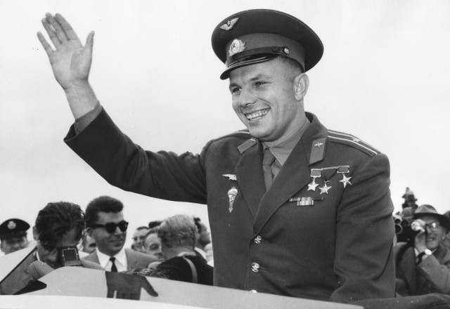 52 lata temu zginął Jurij Gagarin. I on, i inni kosmonauci odwiedzali Śląsk i Zagłębie. Jak witali ich mieszkańcy?Zobacz kolejne zdjęcia. Przesuwaj zdjęcia w prawo - naciśnij strzałkę lub przycisk NASTĘPNE
