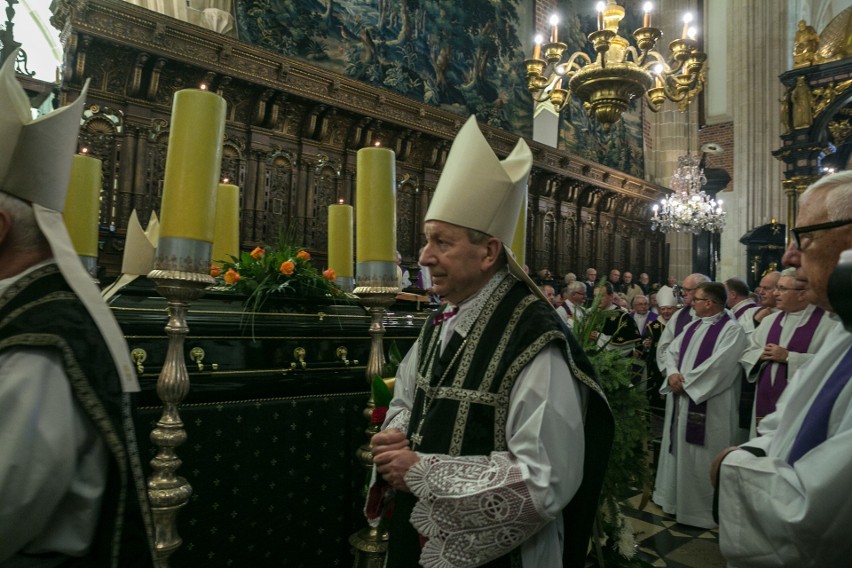 Kraków pożegnał księdza Bielańskiego. Msza święta odbyła się...