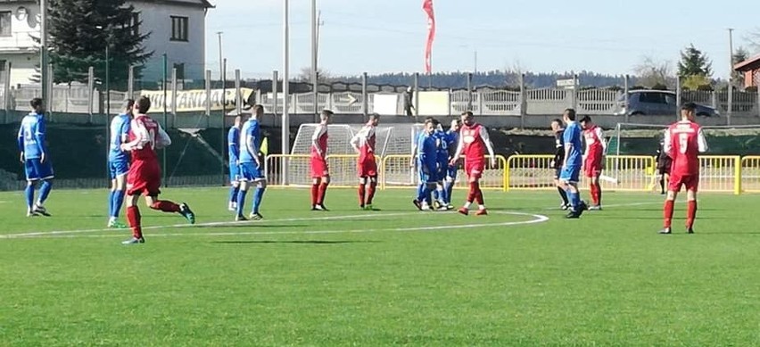 ŁKS Probudex Łagów wygrał z Hetmanem Włoszczowa 7:0.