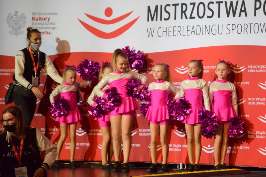 W Kielcach trwają Mistrzostwa Polski w Cheerleadingu Sportowym. Zobacz zdjęcia z piątkowych występów