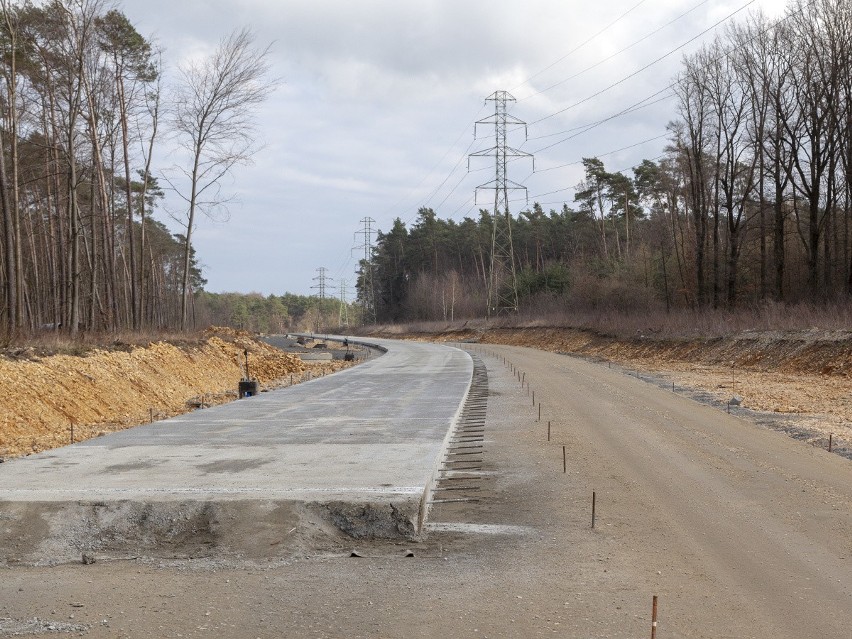 Droga o długości 6,1 km będzie poprowadzona nowym śladem...