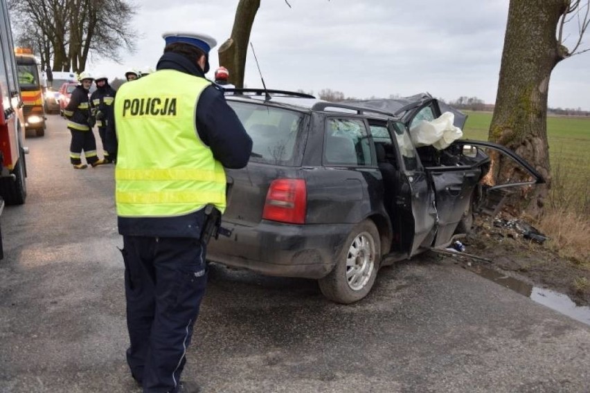 Wypadek na drodze z Nowego Dworu Gd. do Kmiecina - styczeń...