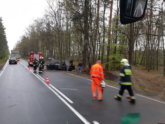 Wypadek na drodze nr 21 między Zielinem a Suchorzem