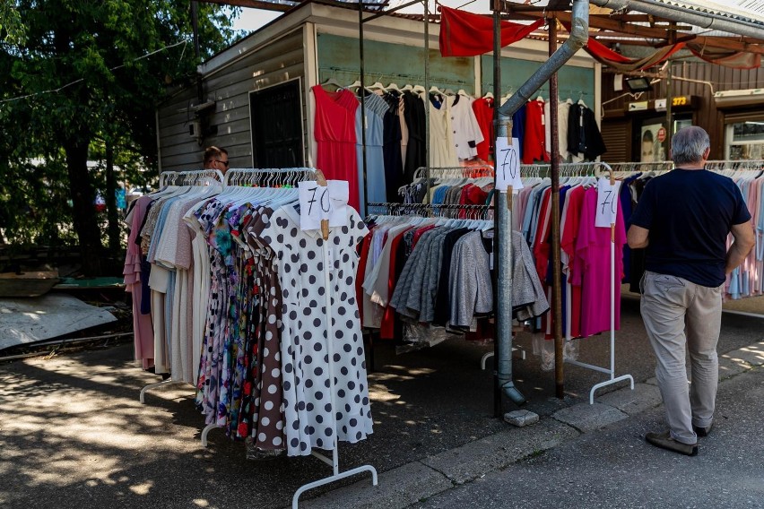 Miasto uspokaja kupców z targowiska przy Kawaleryjskiej. Bazar będzie się rozwijał. Powstanie druga giełda rolno-towarowa w Białymstoku