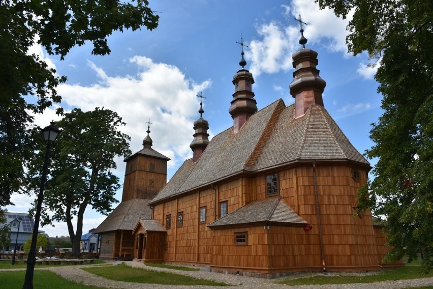 Drewniany kościół pw. św. Apostołów Piotra i Pawła w Hannie,...