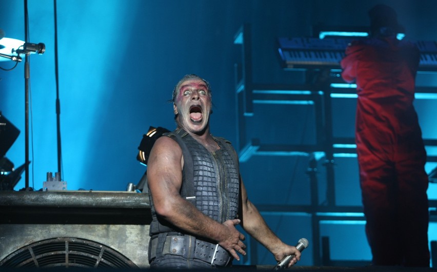 Rammstein podczas koncertu we Wrocławiu