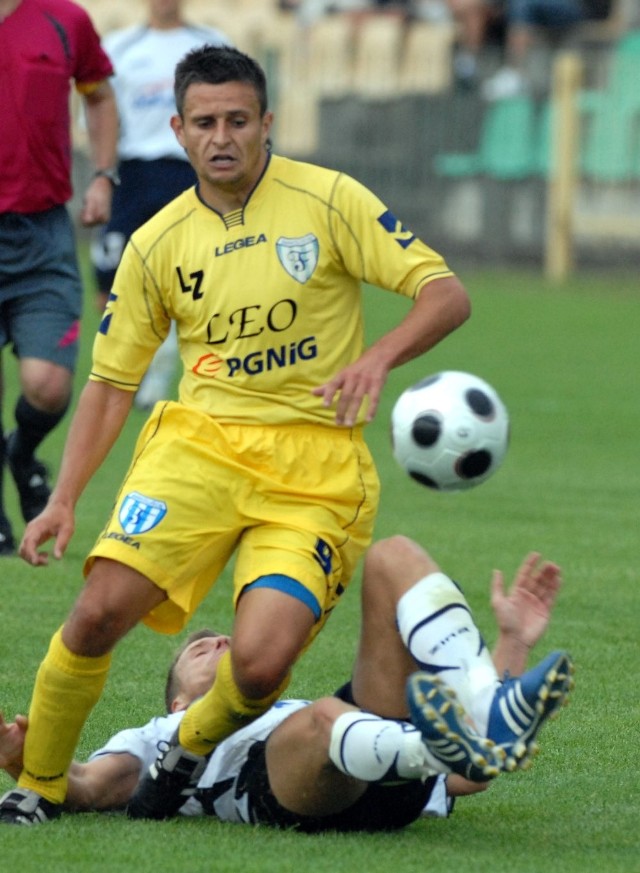 Piotr Dziuba, były napastnik Floty Świnoujście, a obecnie Pogoni Szczecin, został wybrany najlepszym piłkarzem w naszym regionie w 2008 roku.