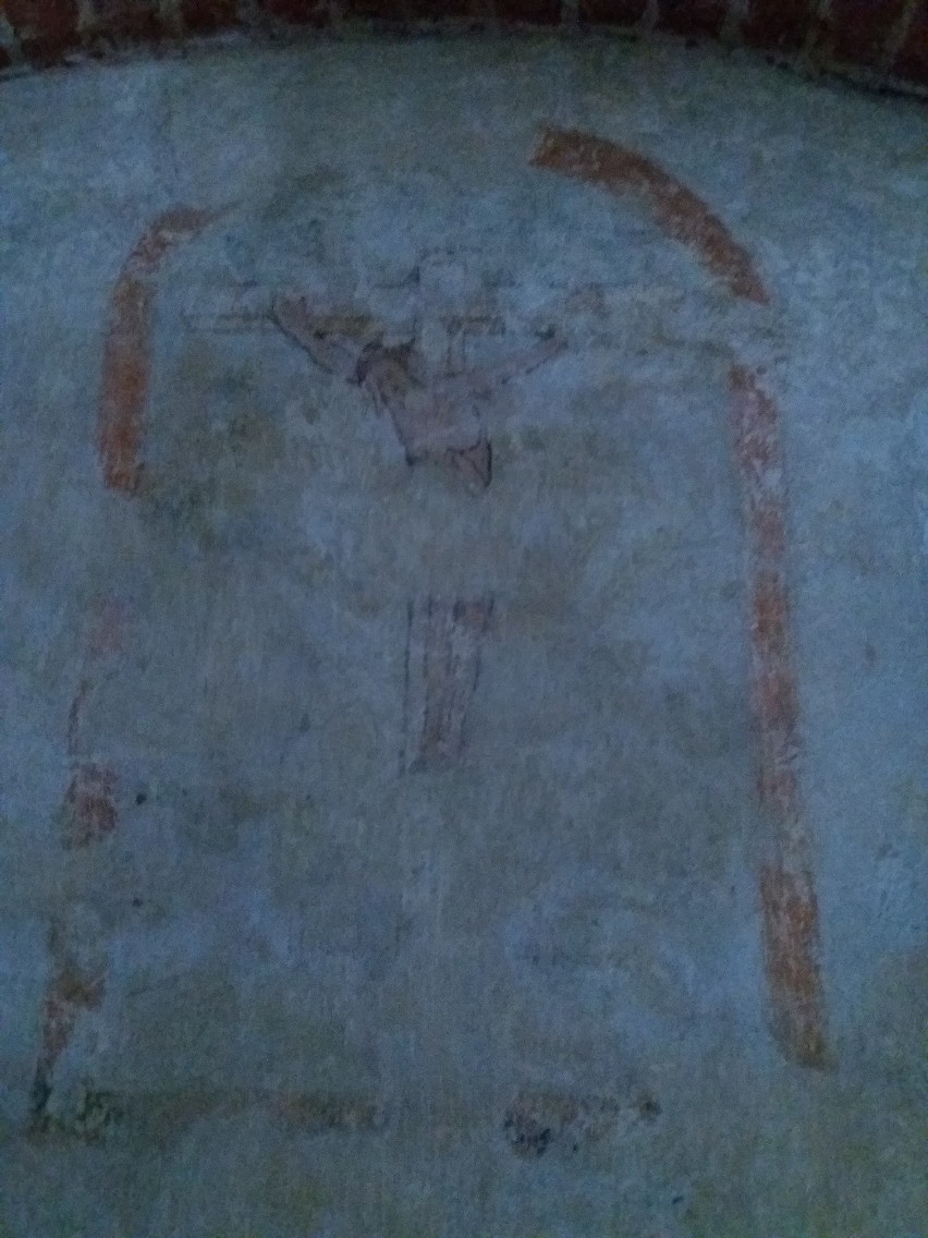 Fresk Chrystusa Ukrzyżowanego z XV w. w dawnej kaplicy...