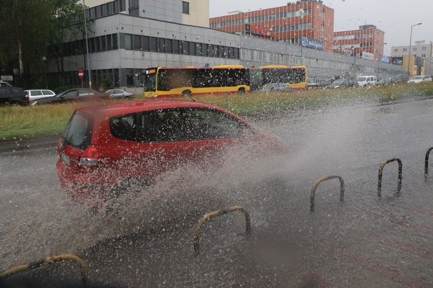 Pierwsze opady deszczu we Wrocławiu i okolicach mają się...