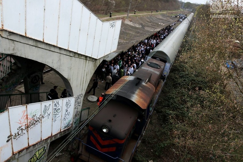 Kibice z Warszawy dotarli do Szczecina około godz. 16.30