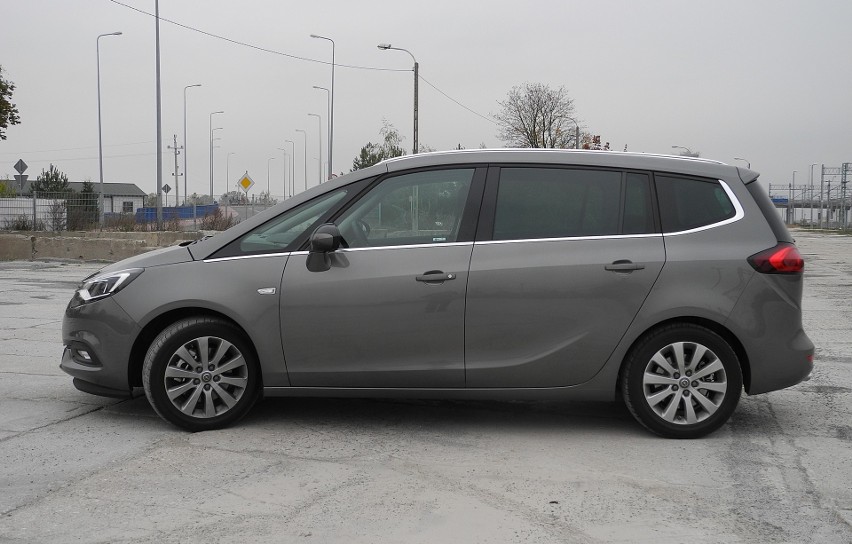 Opel Zafira...