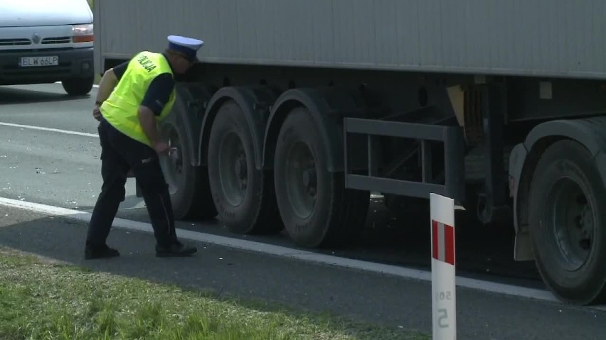 Wypadek limuzyny BOR na DK1. Ciężarówka nie wyhamowała WIDEO+ZDJĘCIA