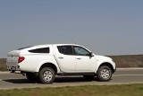 Mitsubishi L200 Storm w salonach