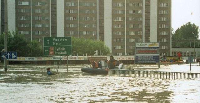 Tak wyglądało Opole w czasie powodzi w 1997 roku.