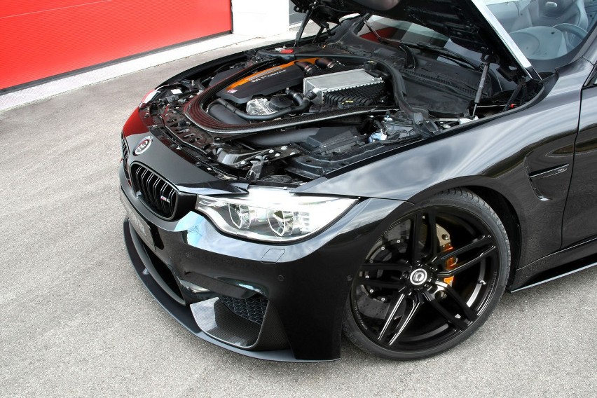 BMW M4 Convertible...