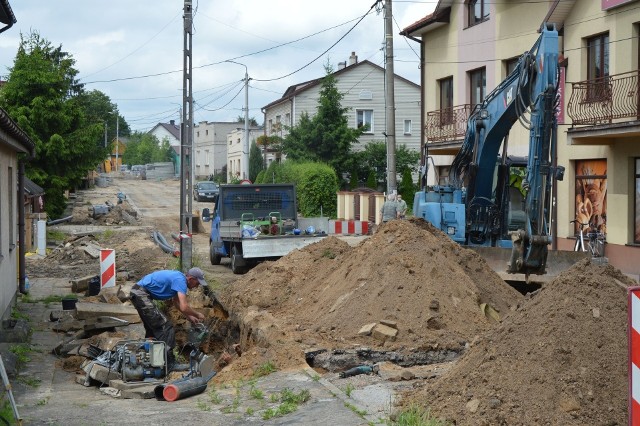 W powiecie pińczowskim wsparcie uzyskały cztery nasze gminy. Ile pieniędzy i na jakie zadania? Zobacz na kolejnych zdjęciach.