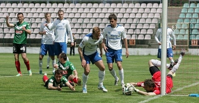 GKS Tychy - Flota 2:3. Dwie bramki Olszara [ZOBACZ ZDJĘCIA i WIDEO, OPINIE]