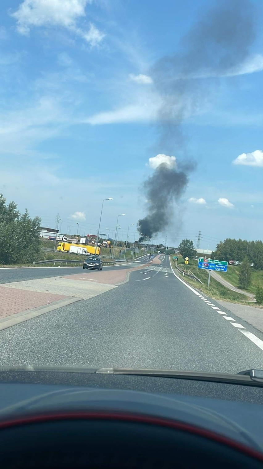 Na autostradzie A4 na granicy powiatów wielickiego i...