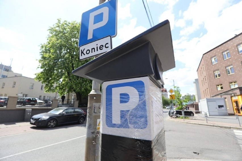 Uchwała parkingowa w Katowicach. Większość radnych opowiedziała się za